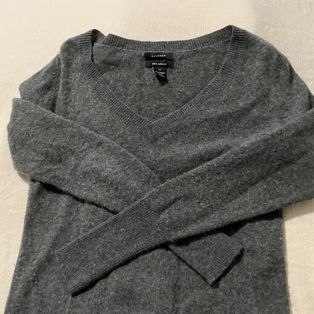 Halogen Charcoal V-Neck Sweater